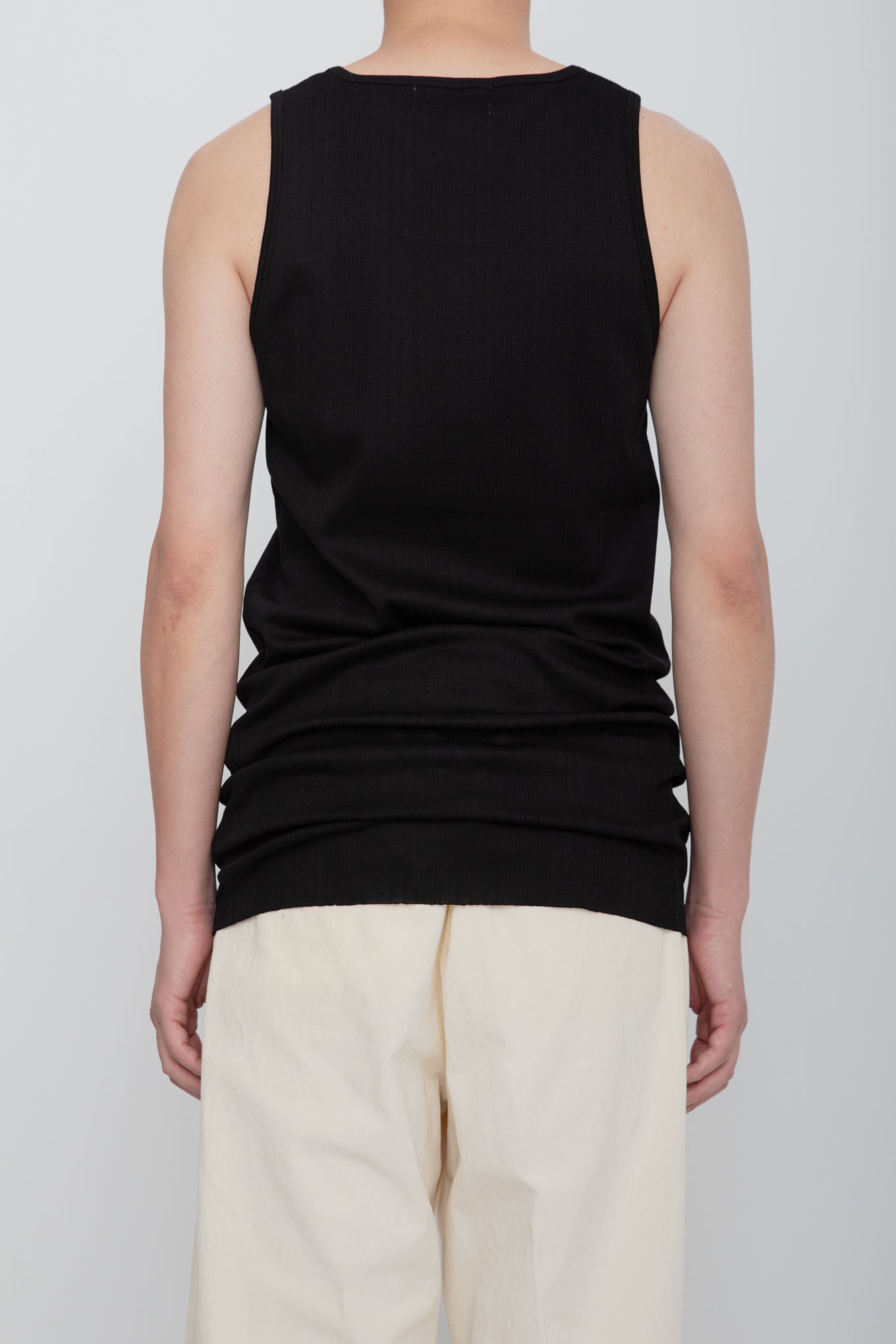 NUDE TANK TOP  /  BLACK