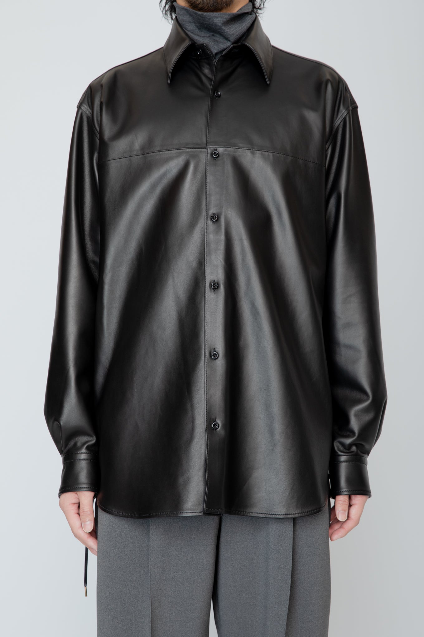 LEATHER DOUGI SHIRT / BLACK