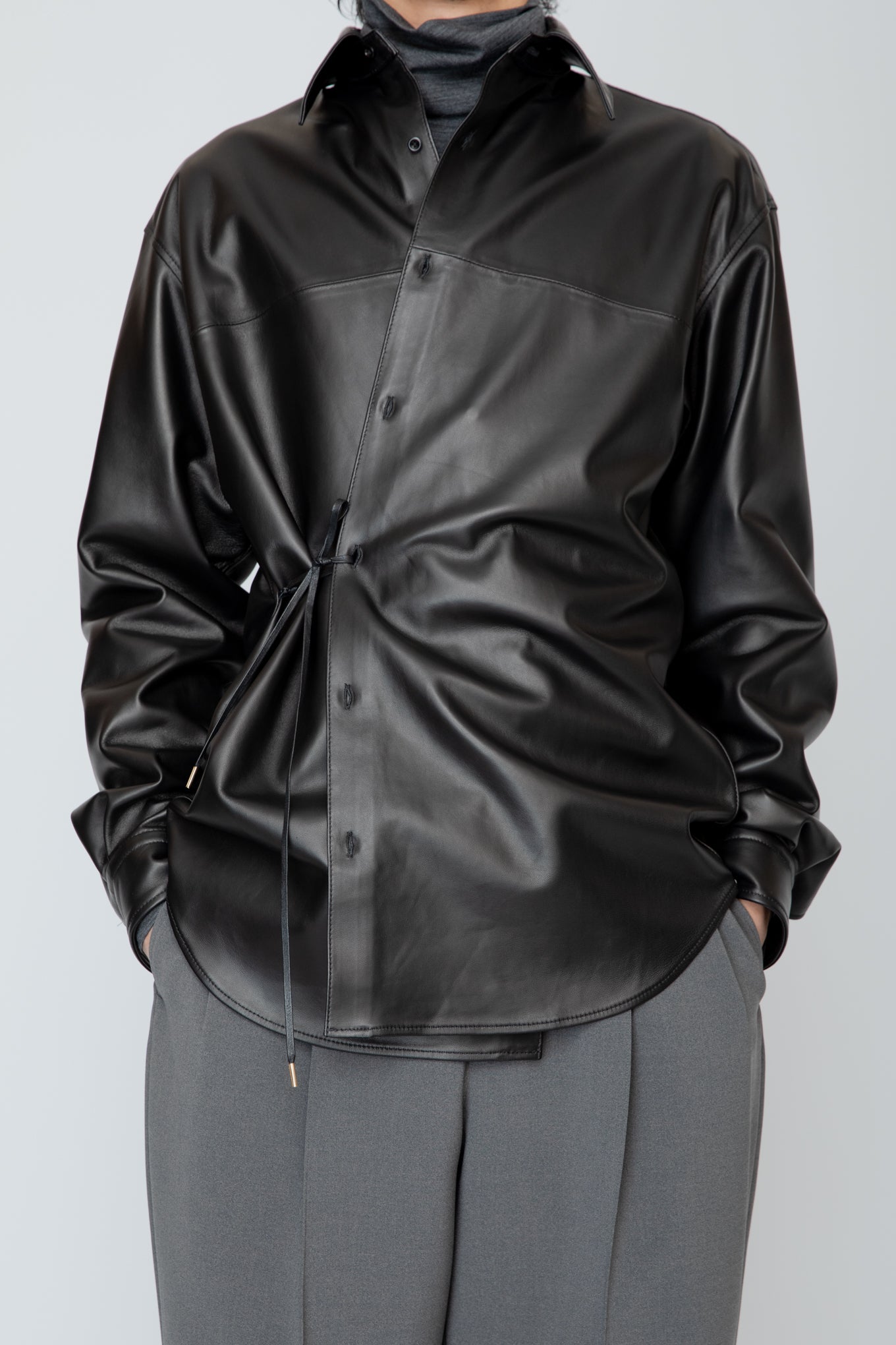 LEATHER DOUGI SHIRT / BLACK