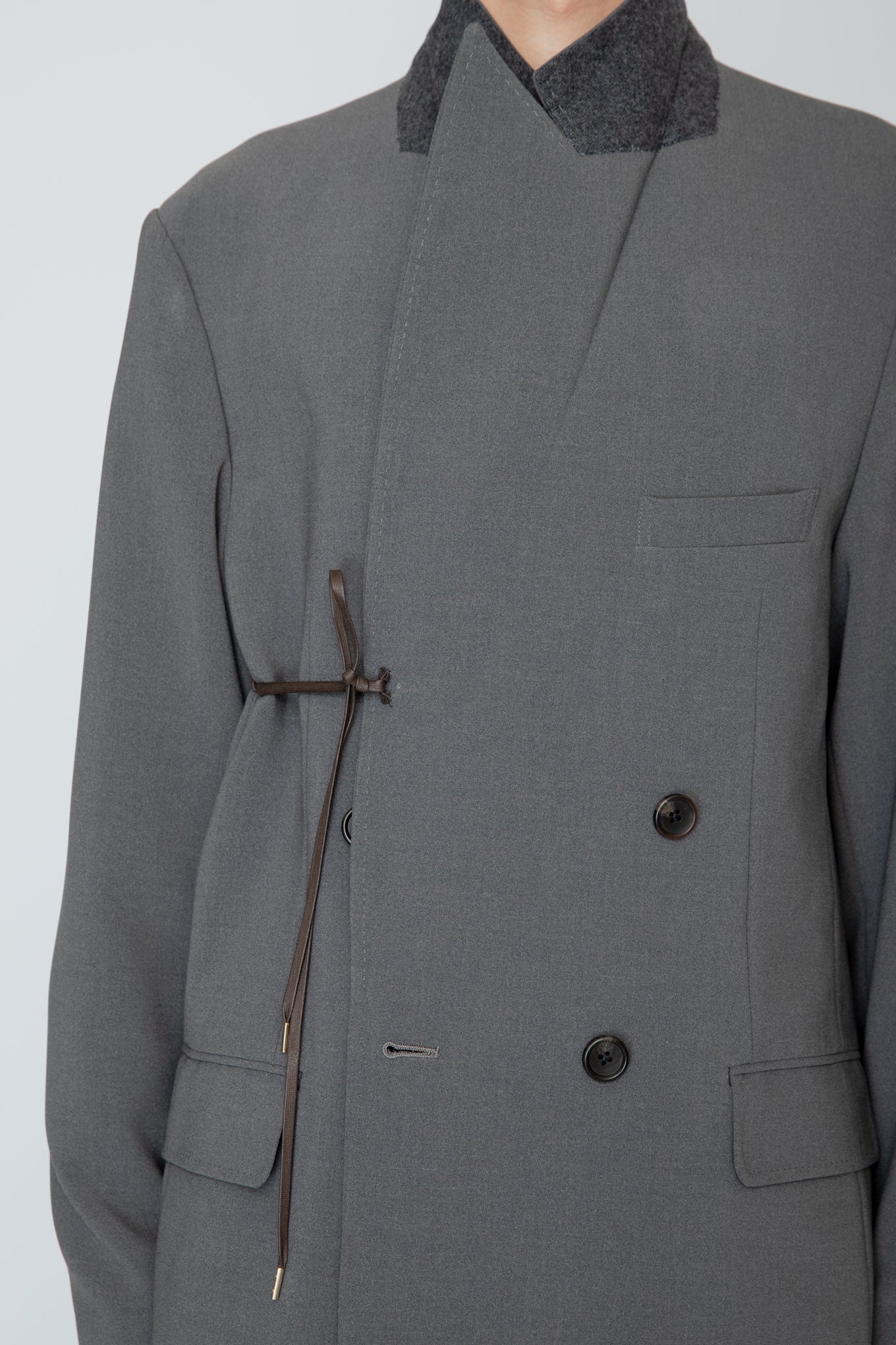 DOUBLE BREASTED LONG JACKET / CHANEZUMI