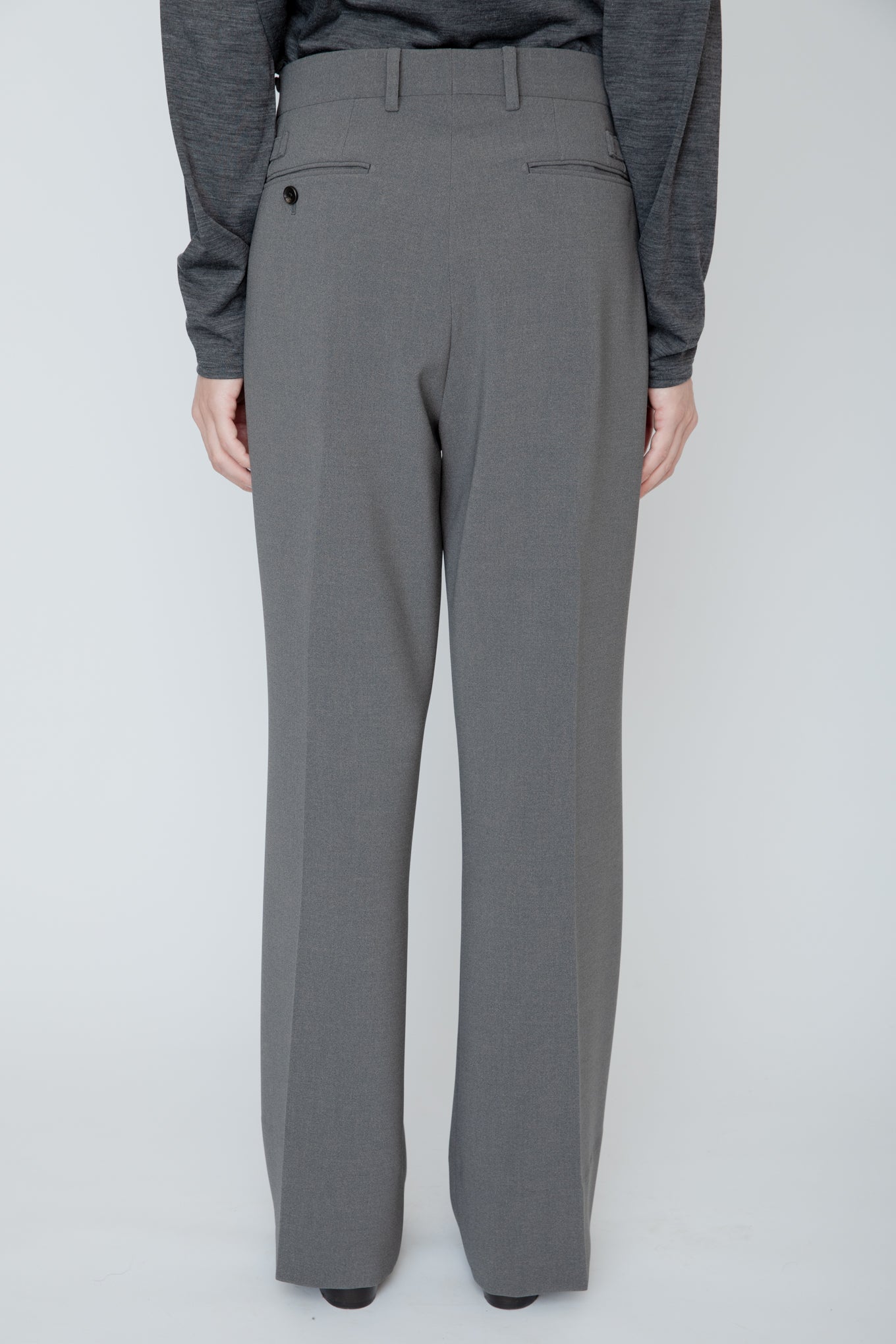 WIDE SEMI-FLARED TROUSERS / CHANEZUMI