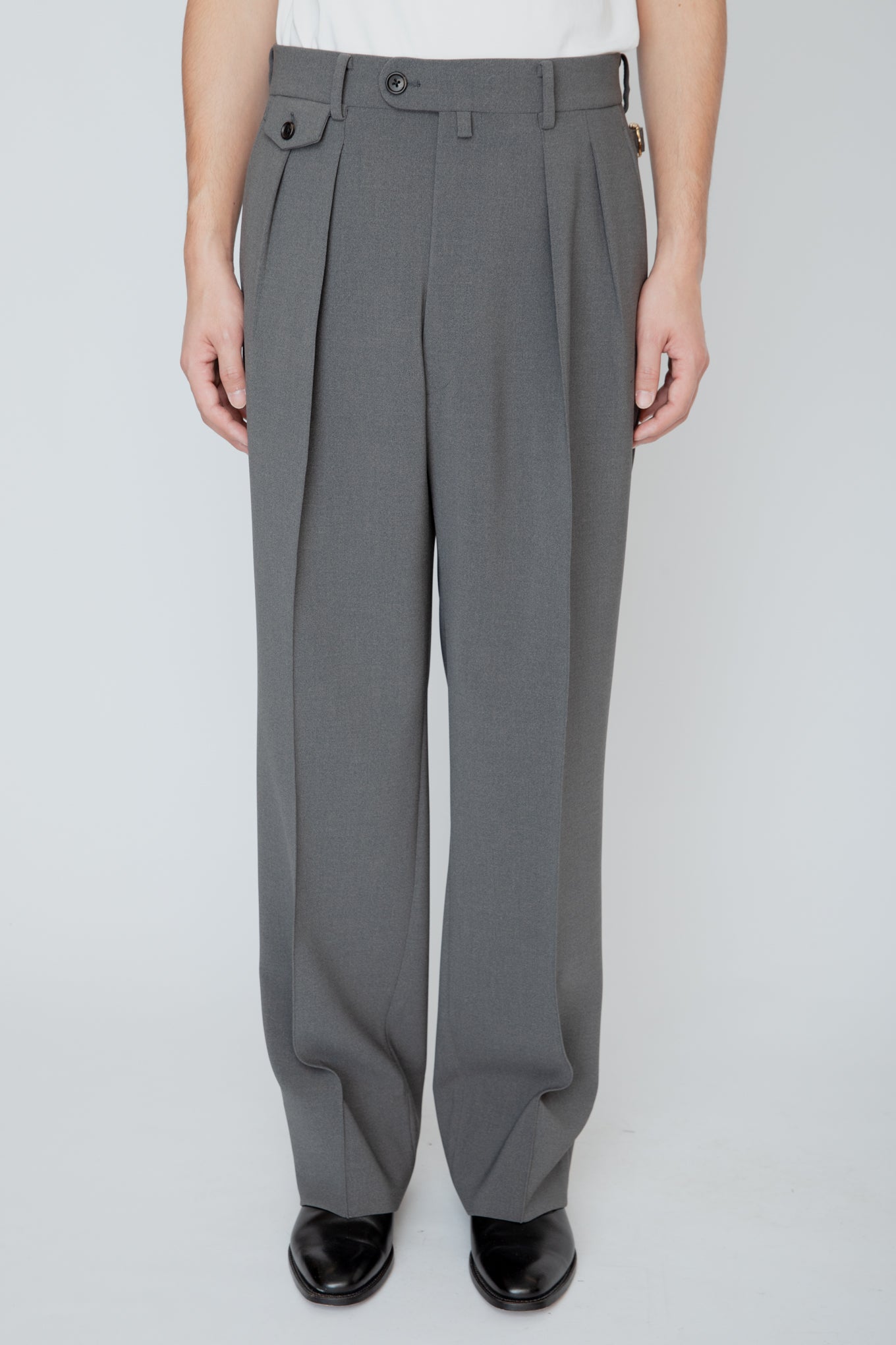 WIDE TROUSERS / CHANEZUMI