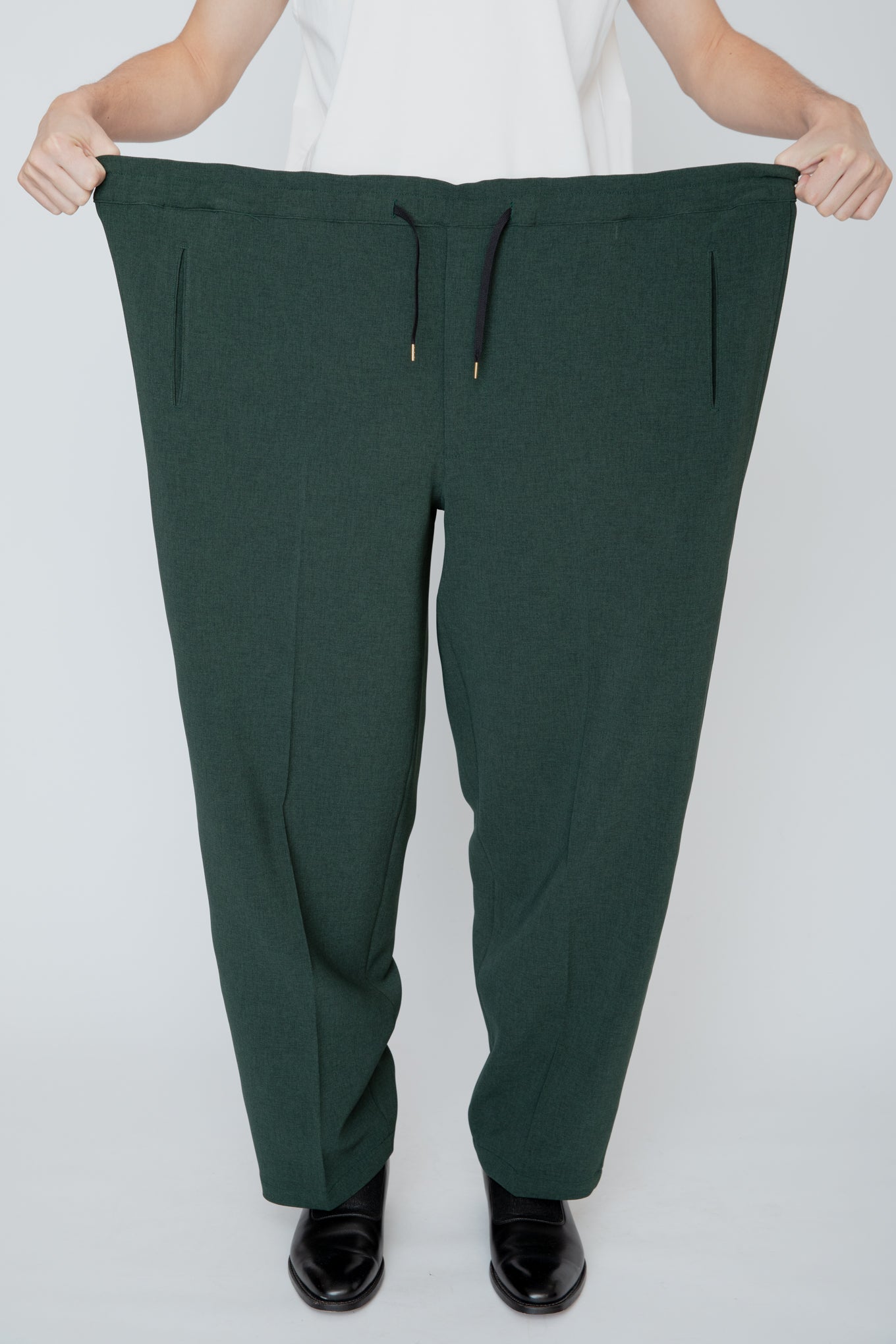 DOUGI PANTS / GREEN