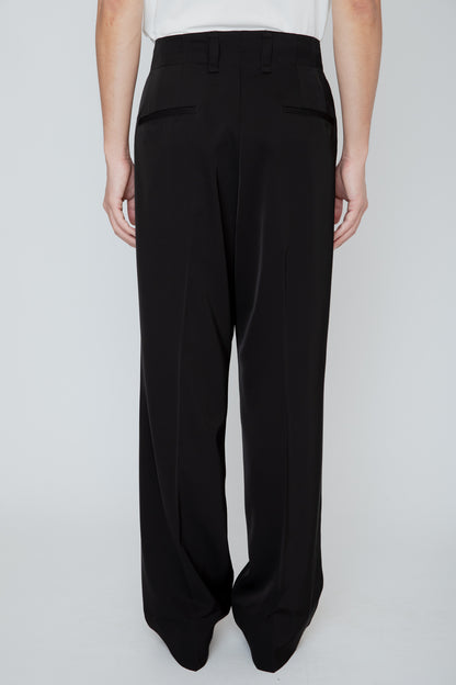 SUPPLE WIDE-LEG PANTS / BLACK