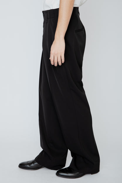 SUPPLE WIDE-LEG PANTS / BLACK