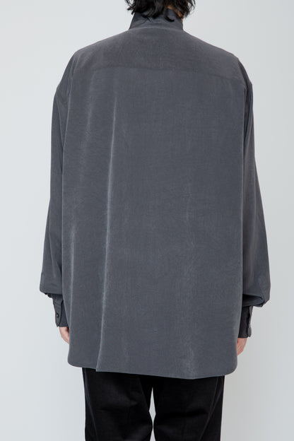 DETACHABLE SCARF-COLLAR SHIRT / CHARCOAL