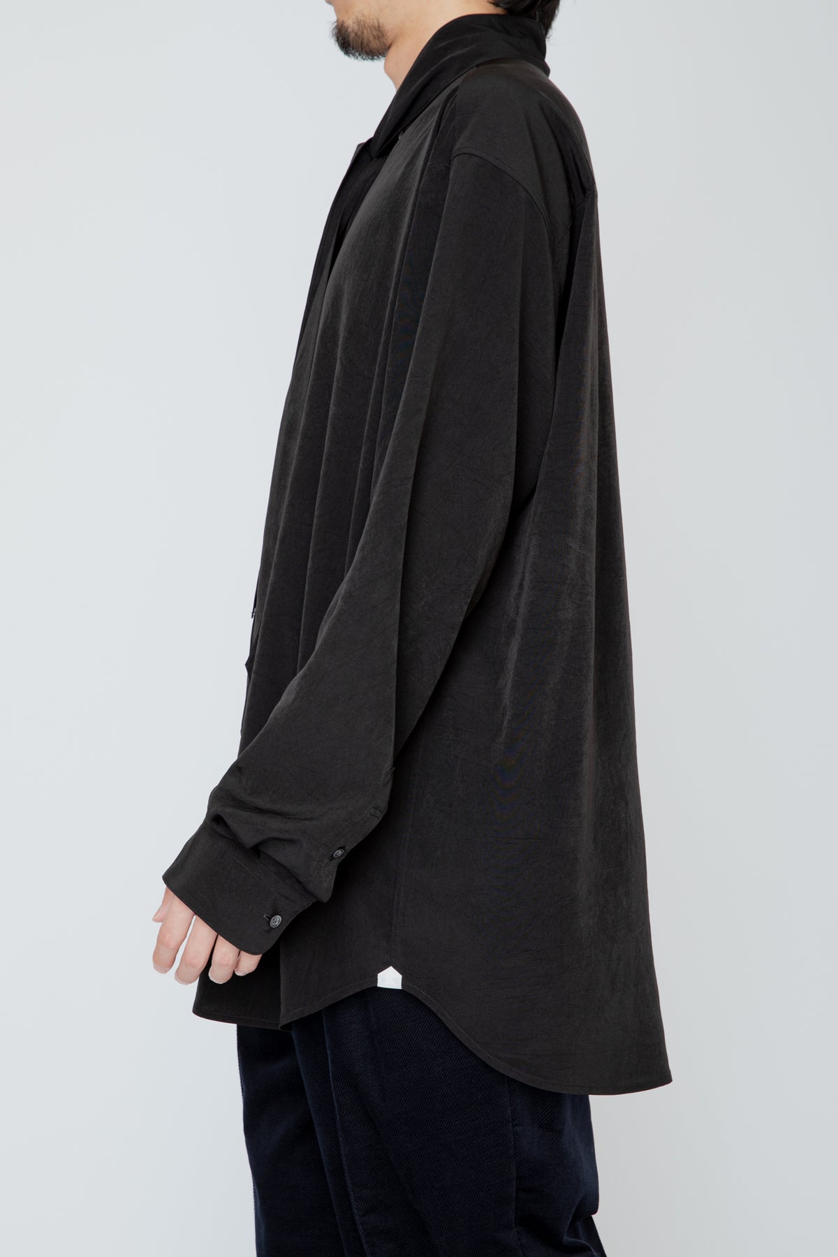 DETACHABLE SCARF-COLLAR SHIRT / BLACK