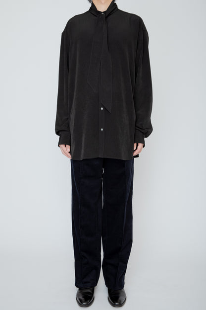 DETACHABLE SCARF-COLLAR SHIRT / BLACK