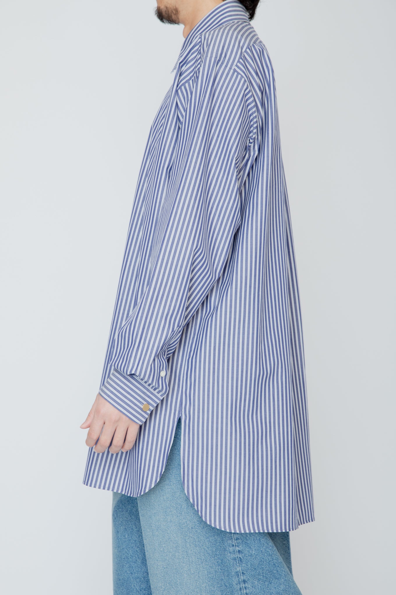METAL-BUTTONED CUFF LONG SHIRT / STRIPE
