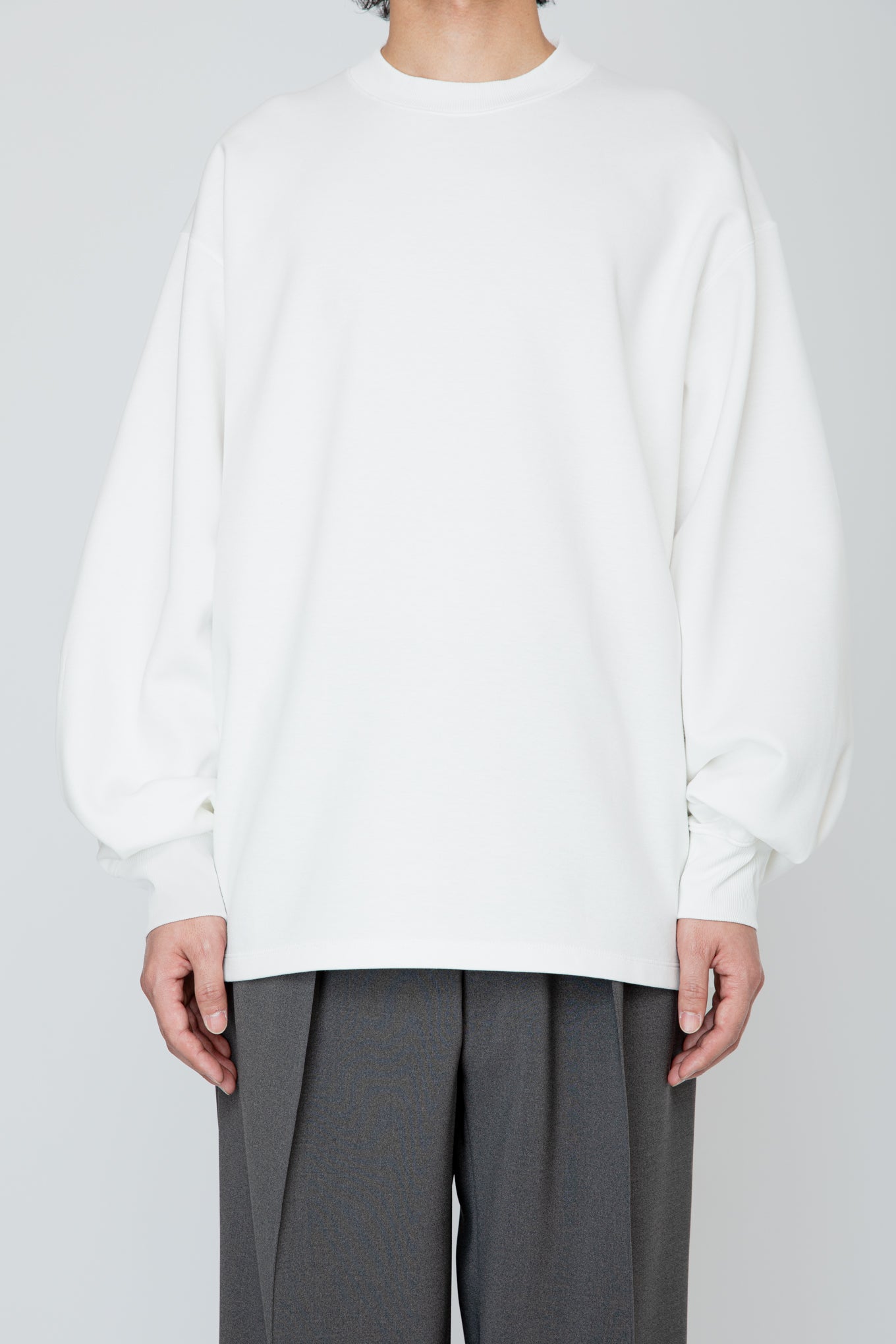 TUCK SLEEVE LONG TEE / WHITE