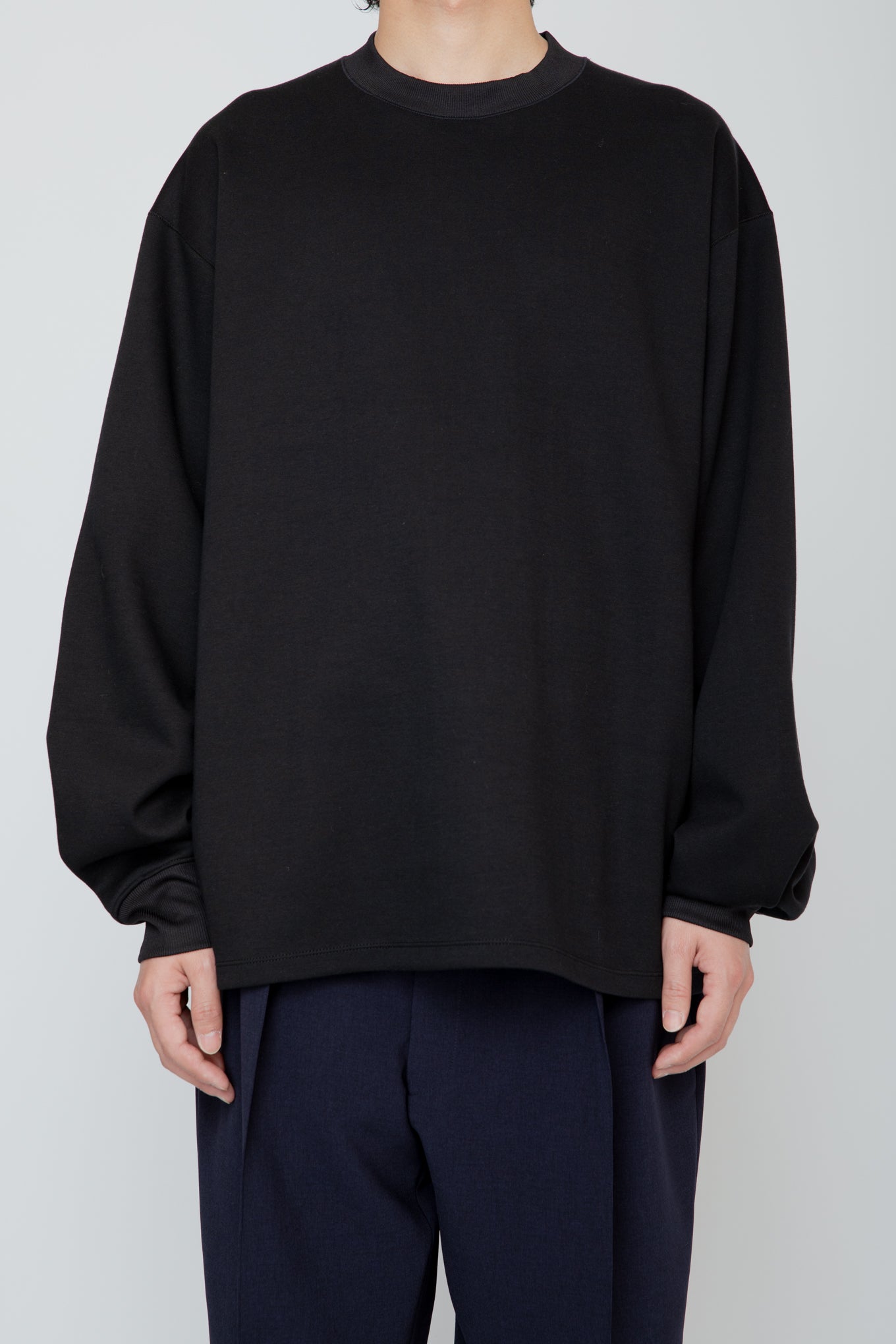 TUCK SLEEVE LONG TEE / BLACK