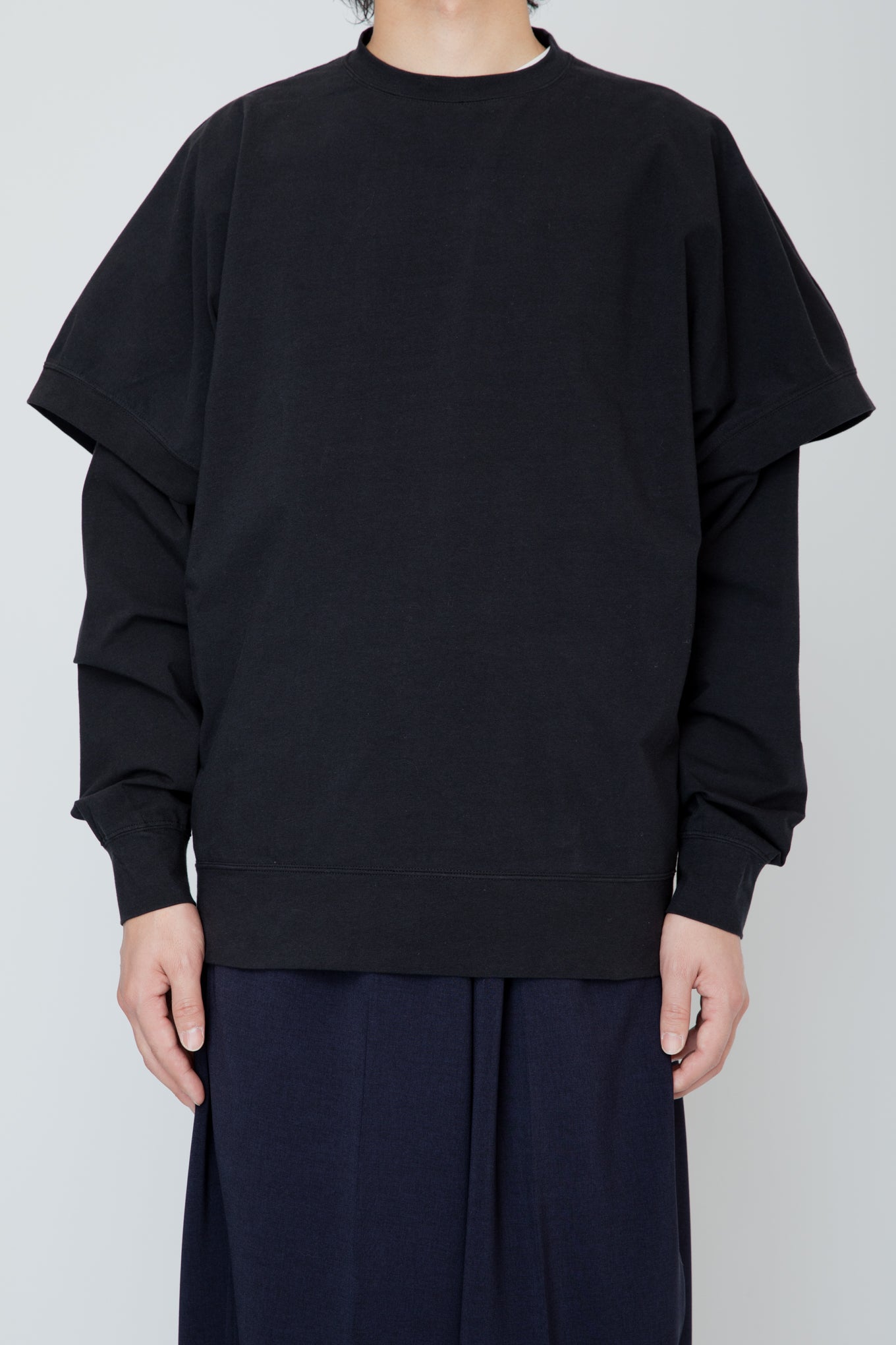 LAYERED LONG TEE / BLACK