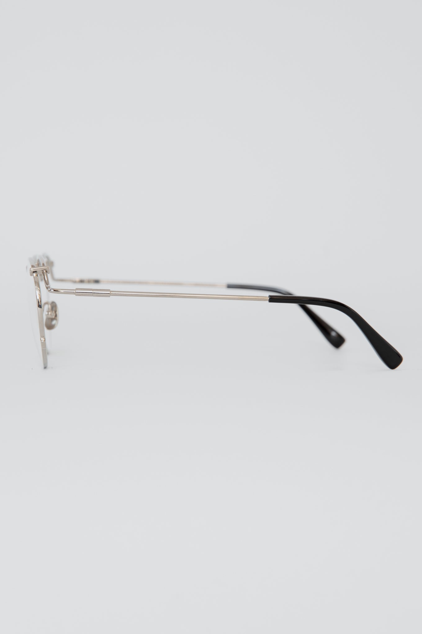 G90 / FRAME-POLISHED TITANIUM LENS-CLEAR