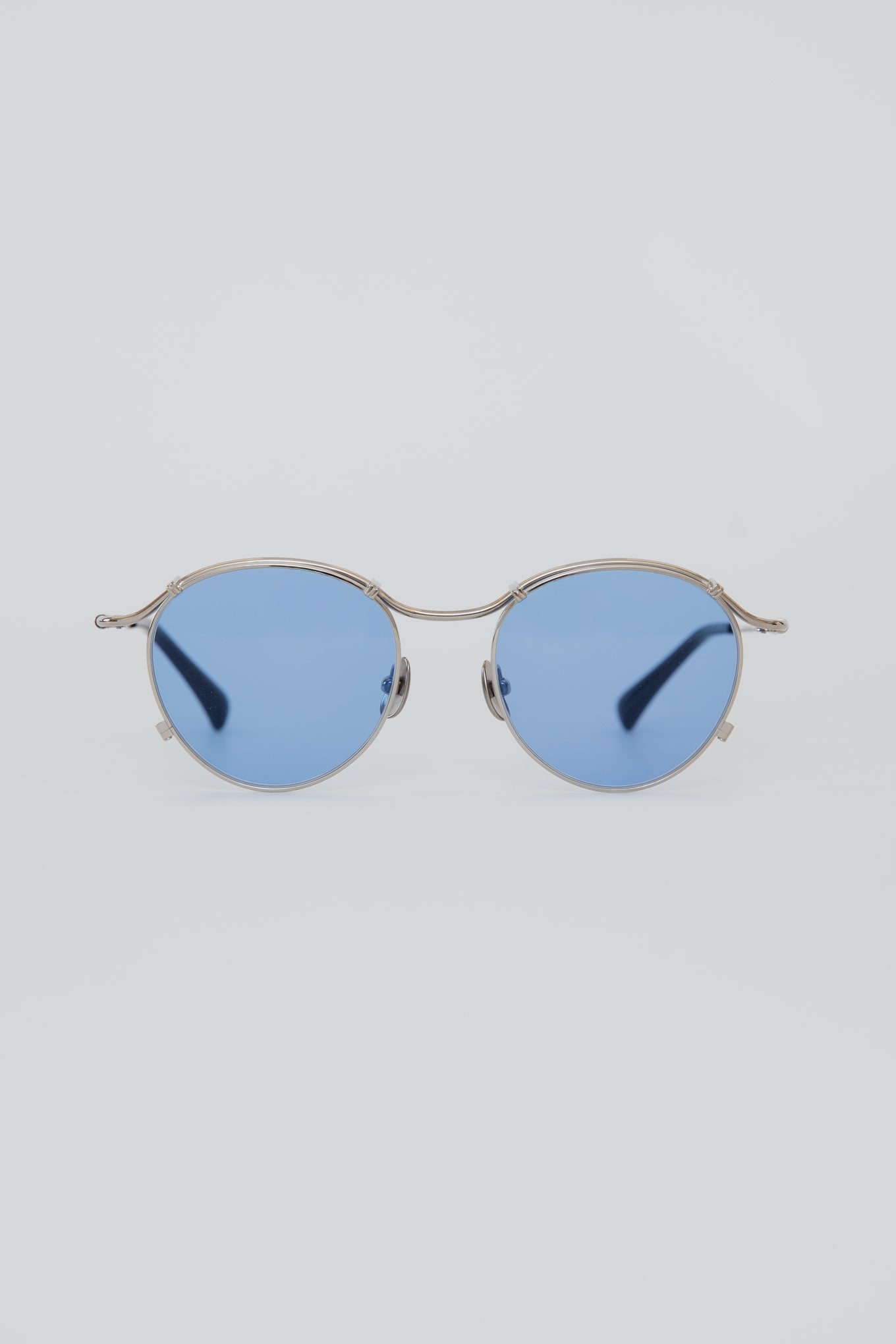 G90 / FRAME-POLISHED TITANIUM LENS-BLUE