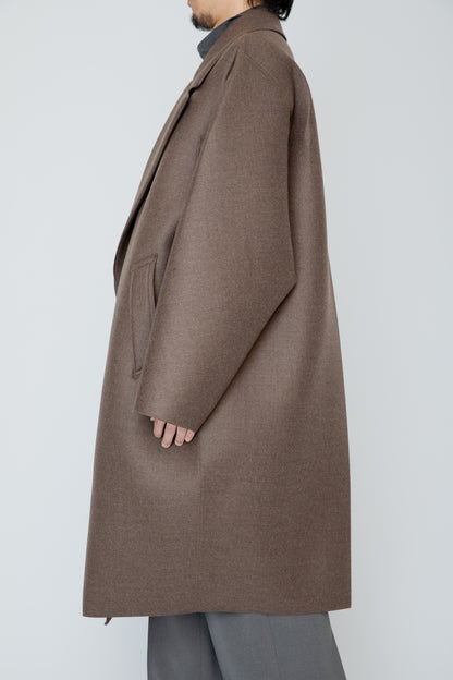 LOFTED ULSTER COAT / BROWN
