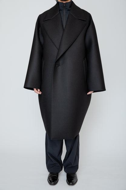 LOFTED ULSTER COAT / BLACK