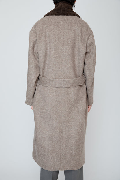 BELTED SHERPA COAT / BROWN HERRINGBONE