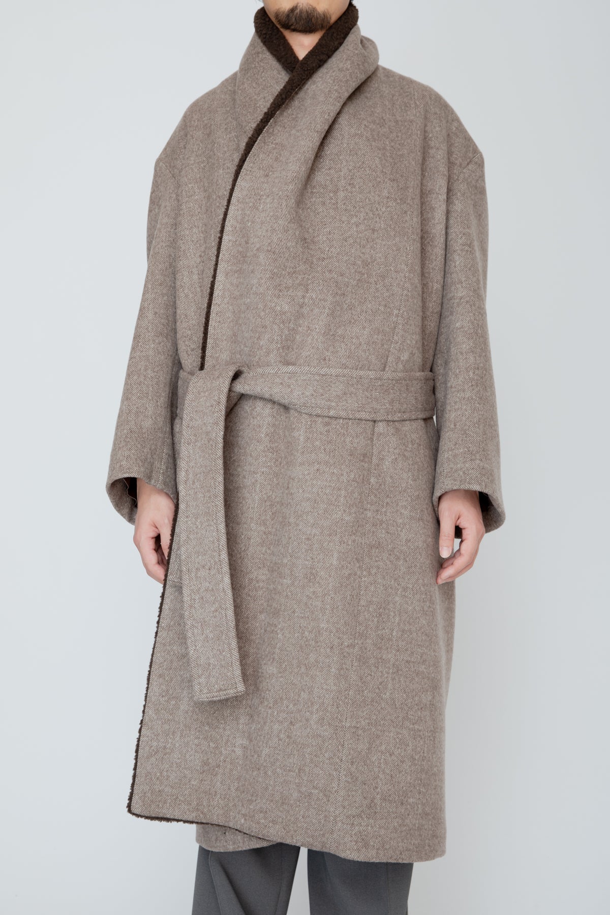 BELTED SHERPA COAT / BROWN HERRINGBONE