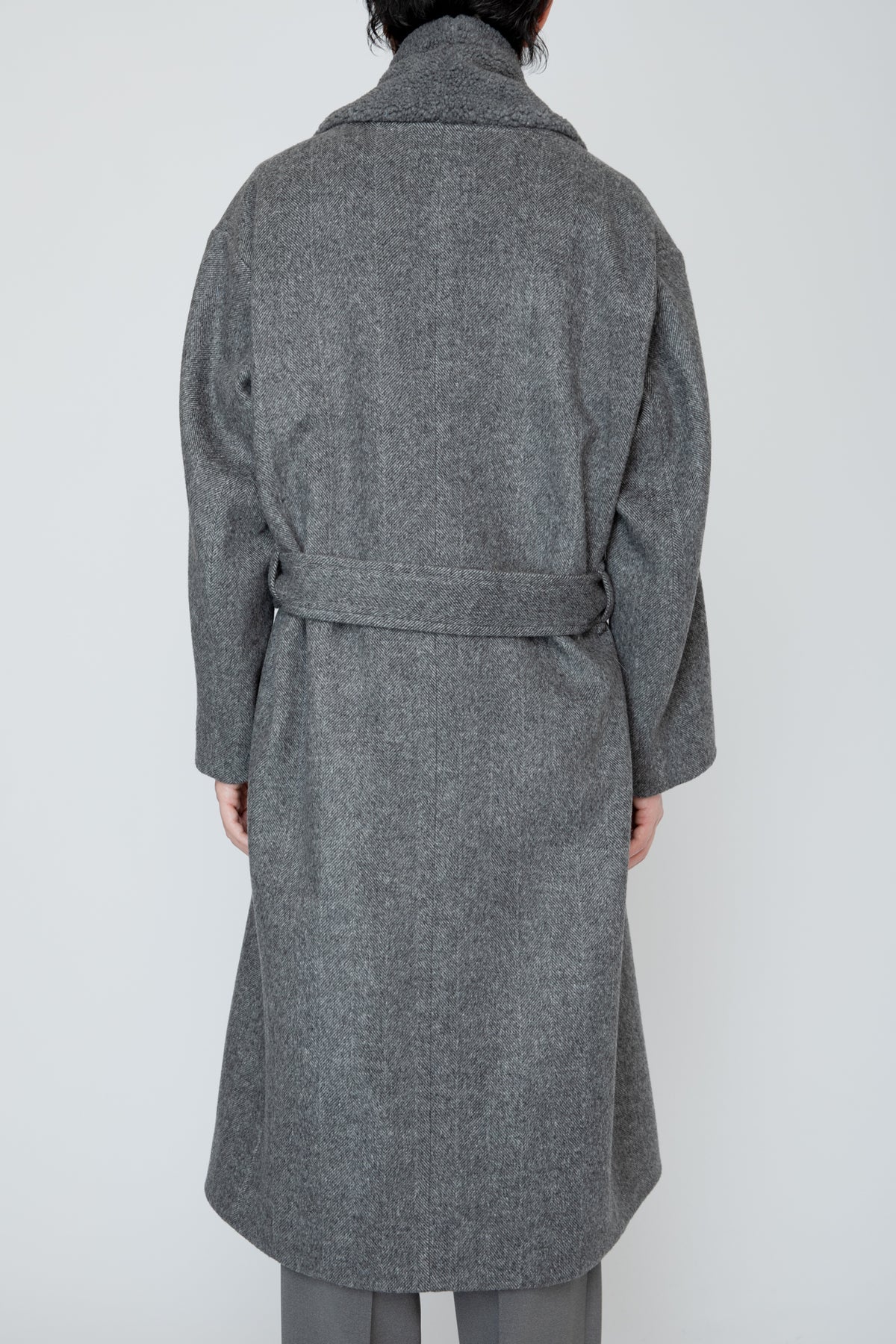 BELTED SHERPA COAT / CHARCOAL HERRINGBONE