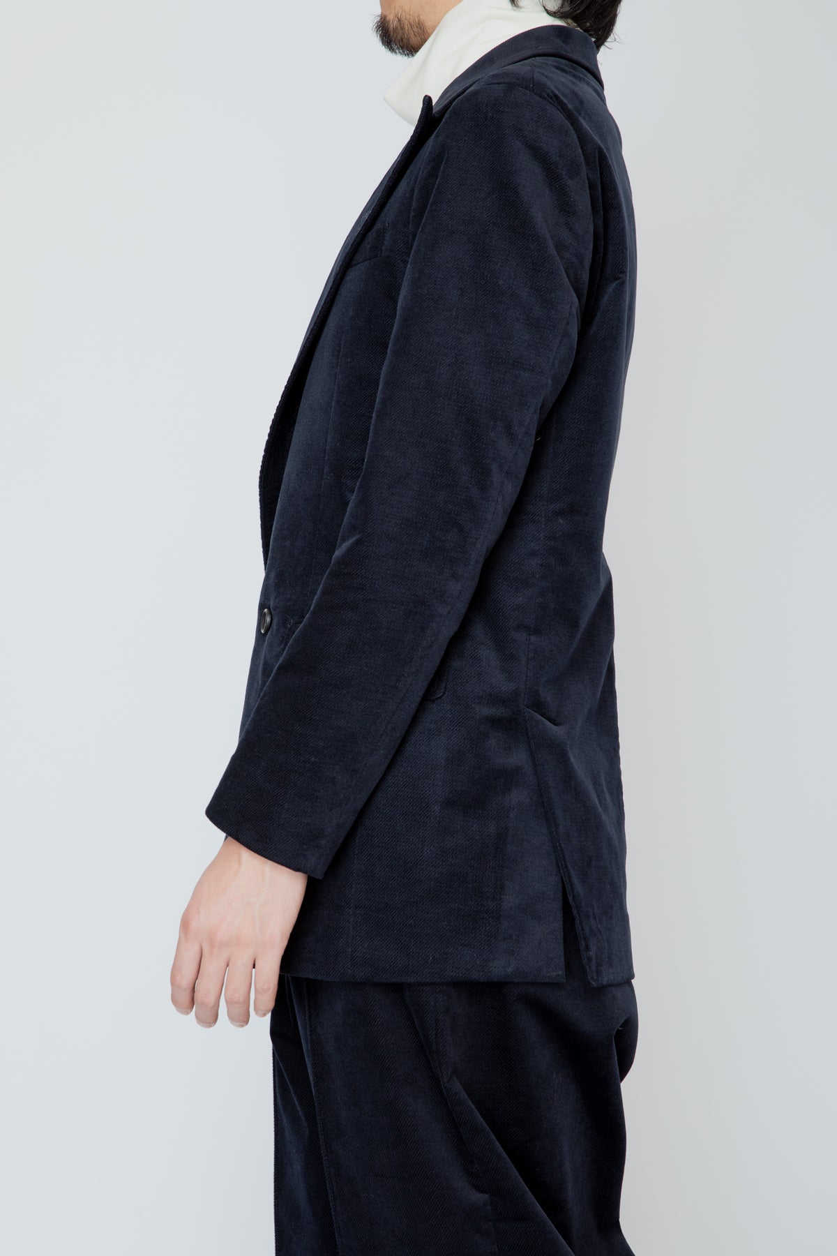 DOUBLE BREASTED SHORT JACKET / NAVY