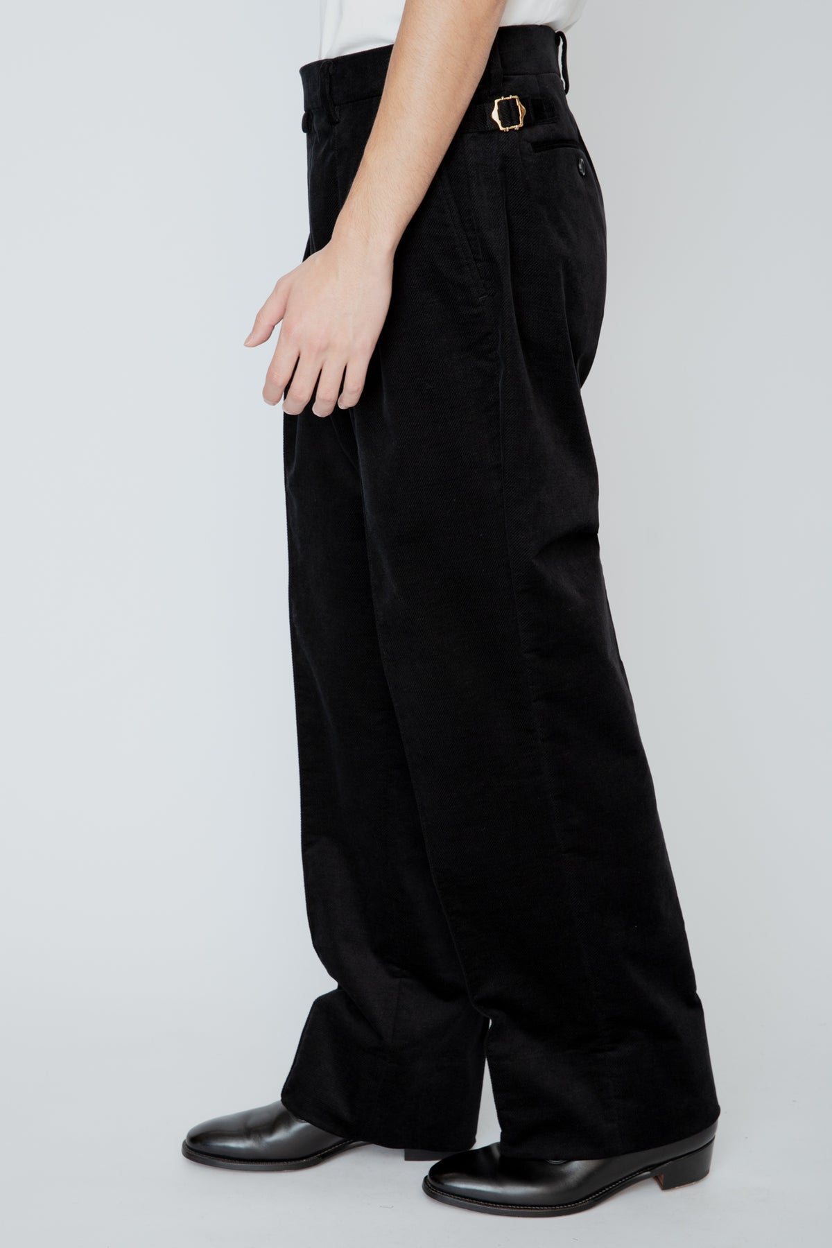 WIDE TROUSERS / BLACK