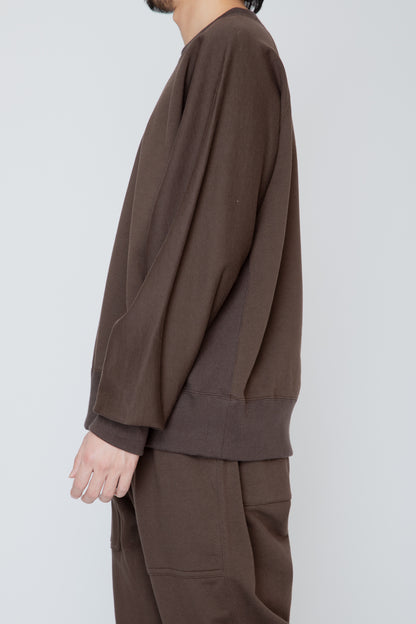ONE-SIDE KIMONO SLEEVE SWEATSHIRT_LOOSE FIT / BROWN