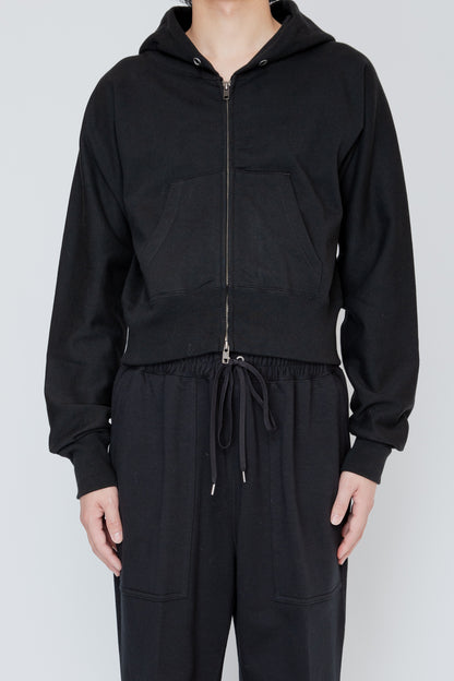 ONE-SIDE KIMONO SLEEVE ZIP-UP HOODIE_TIGHT FIT / BLACK