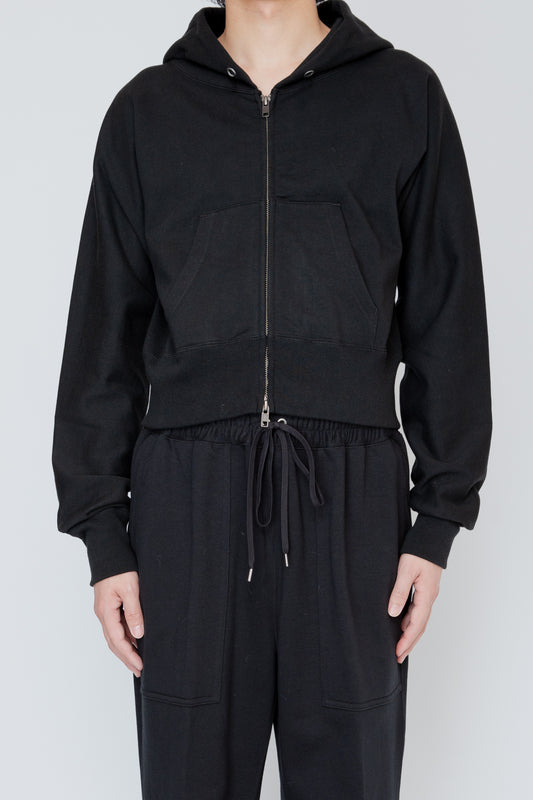 ONE-SIDE KIMONO SLEEVE ZIP-UP HOODIE_TIGHT FIT / BLACK
