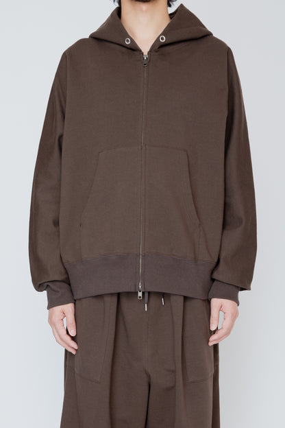ONE-SIDE KIMONO SLEEVE ZIP-UP HOODIE_LOOSE FIT / BROWN