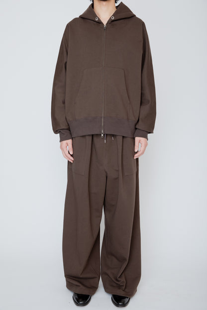 ONE-SIDE KIMONO SLEEVE ZIP-UP HOODIE_LOOSE FIT / BROWN