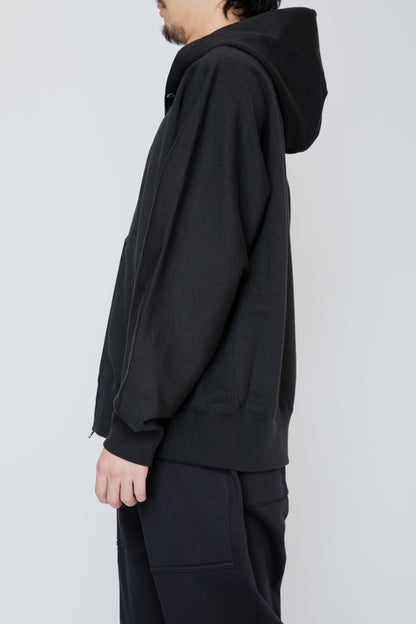ONE-SIDE KIMONO SLEEVE ZIP-UP HOODIE_LOOSE FIT / BLACK