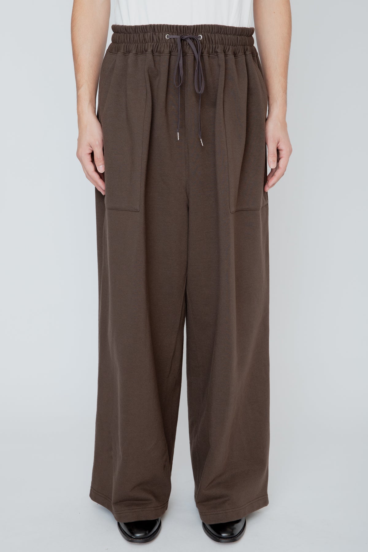 HAKAMA SWEATPANTS / BROWN