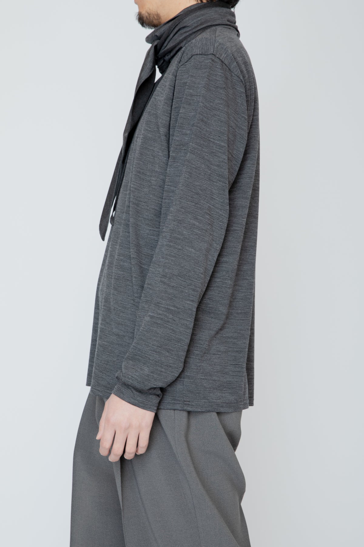 WASHABLE-WOOL HIGH NECK SHIRT / TOP GRAY